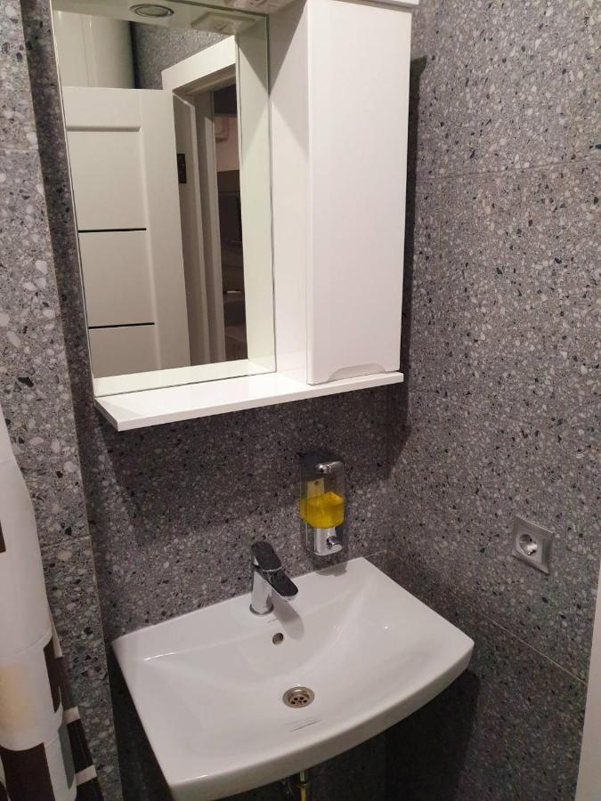 Apartservice In Uzhgorod S39 ภายนอก รูปภาพ